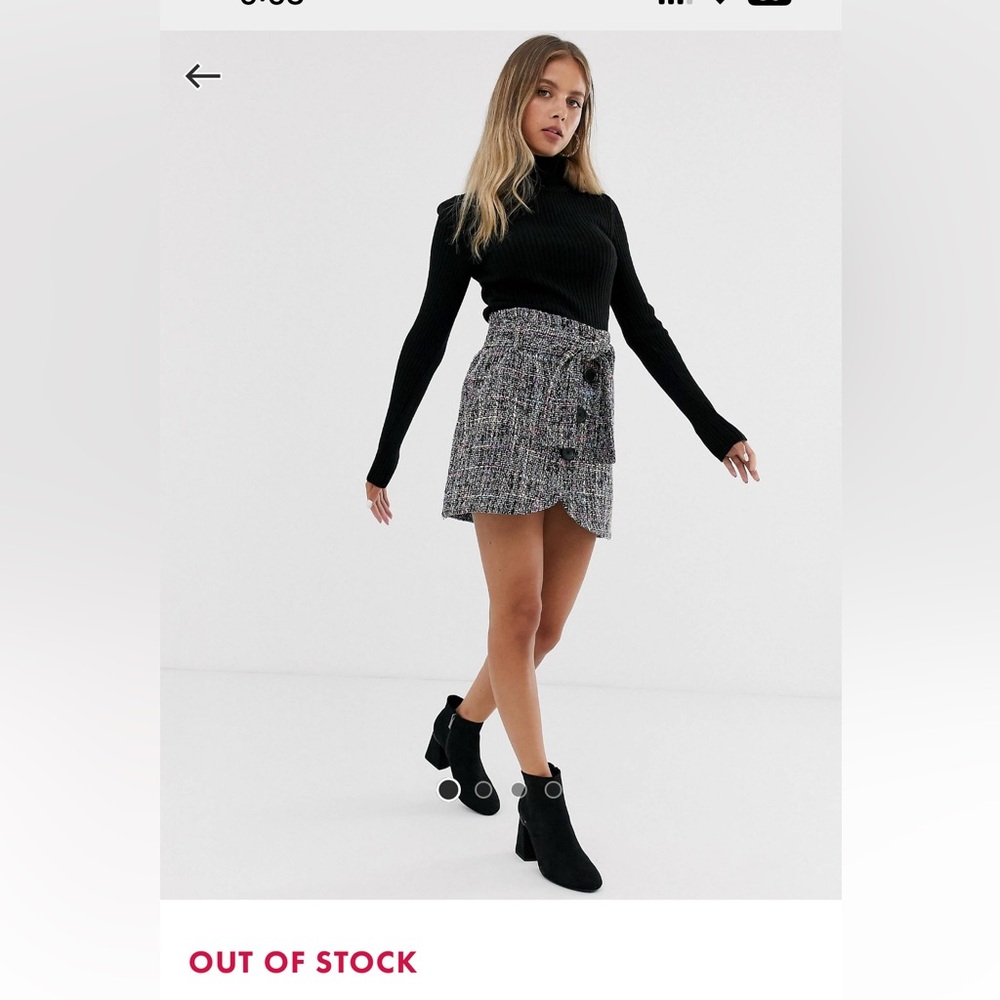 ASOS DESIGN - Wrap Mini Skirt (Size 6)